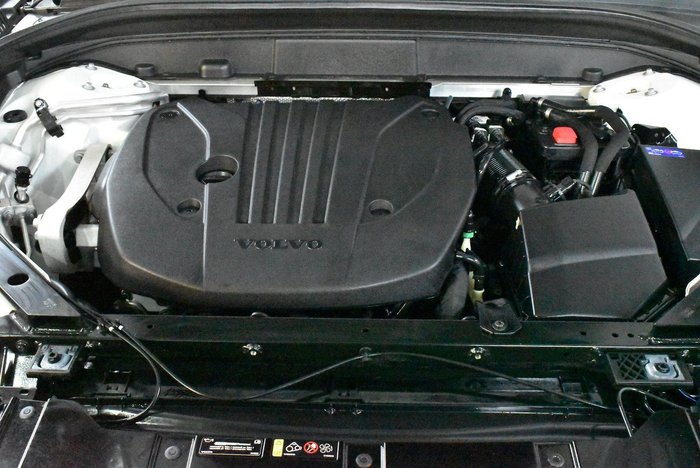 2021 Volvo XC60 B5 Inscription