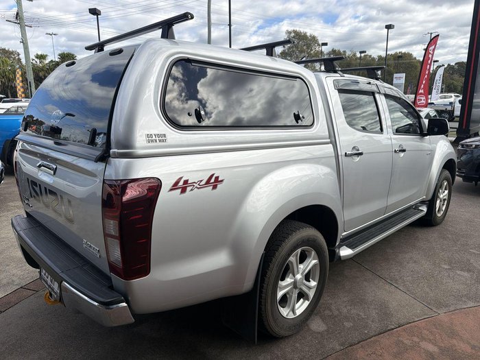 2017 Isuzu D-MAX LS-U