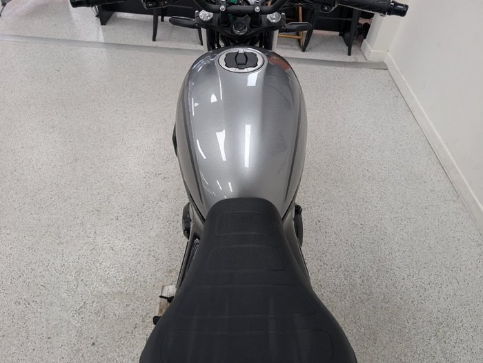 2022 Kawasaki Z650RS 50TH ANNIVERSARY grey