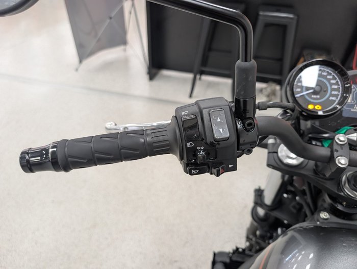 2022 Kawasaki Z650RS 50TH ANNIVERSARY grey