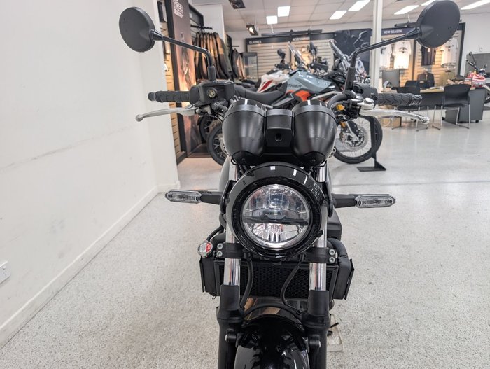 2022 Kawasaki Z650RS 50TH ANNIVERSARY grey