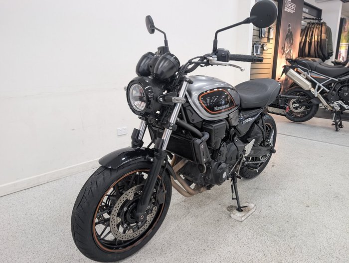 2022 Kawasaki Z650RS 50TH ANNIVERSARY grey