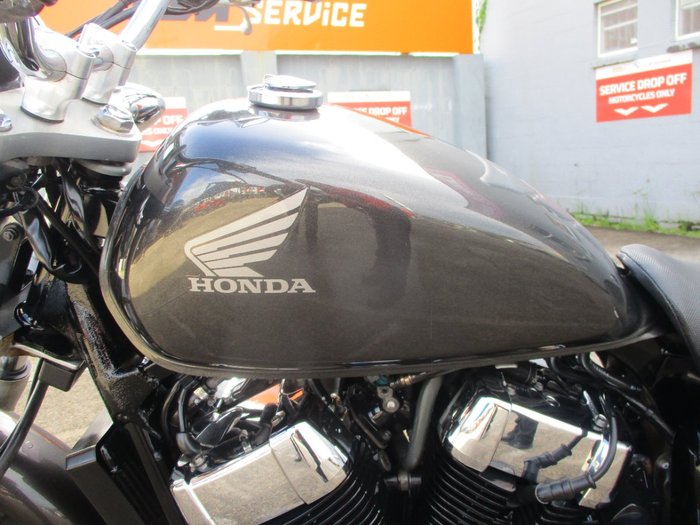 2010 Honda VT750S BLACK