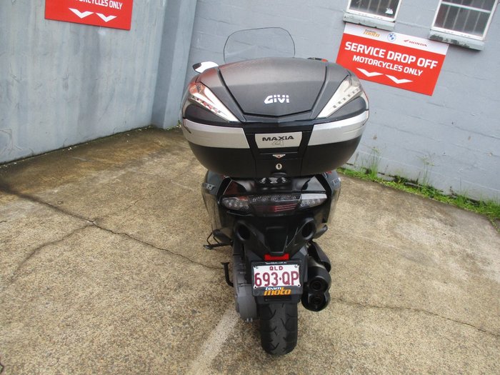 2017 BMW Motorrad C 650 GT SE BLACK