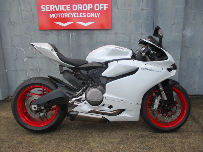 2015 Ducati