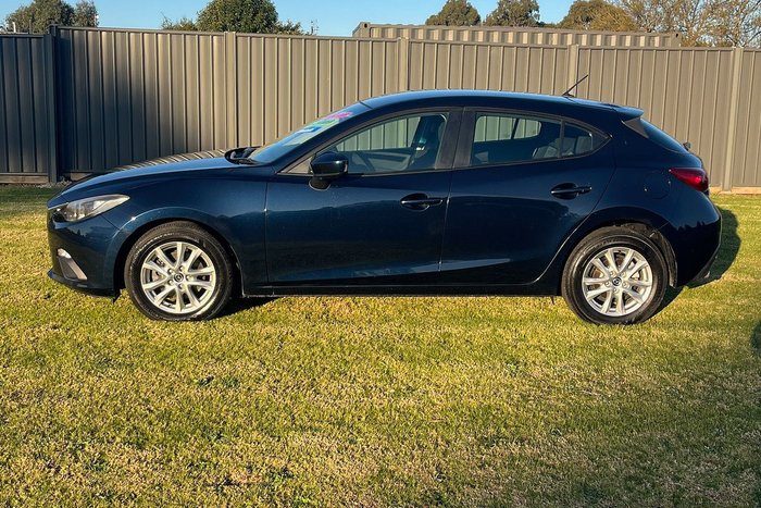 2015 Mazda 3 Maxx
