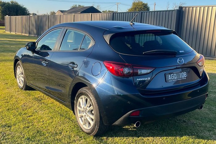 2015 Mazda 3 Maxx