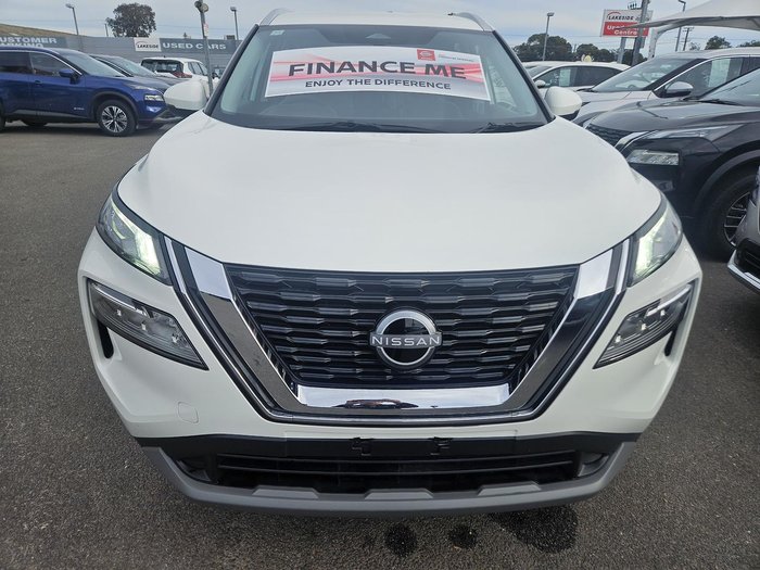 2024 Nissan X-TRAIL ST
