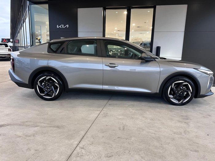 2025 Kia K4 Sport