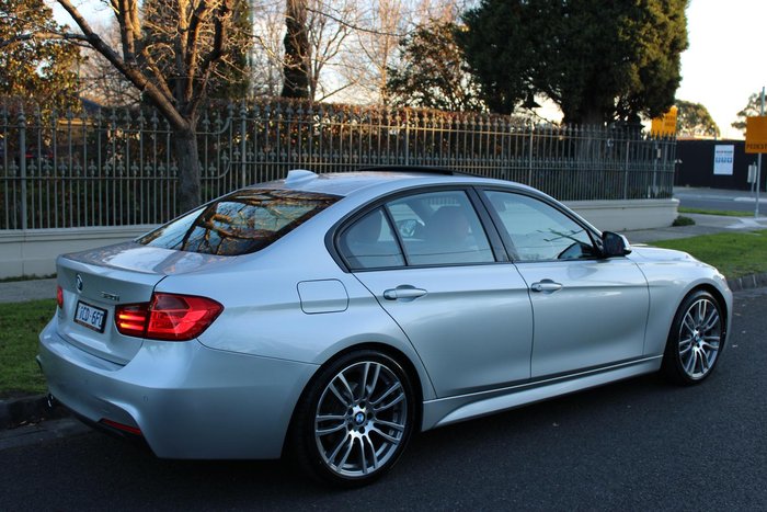 2014 BMW 3 Series 320i M Sport