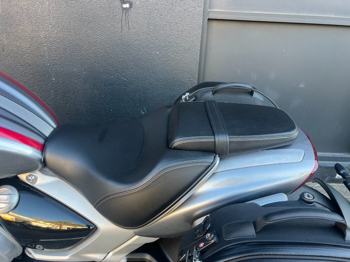 2023 Triumph ROCKET 3 R RED