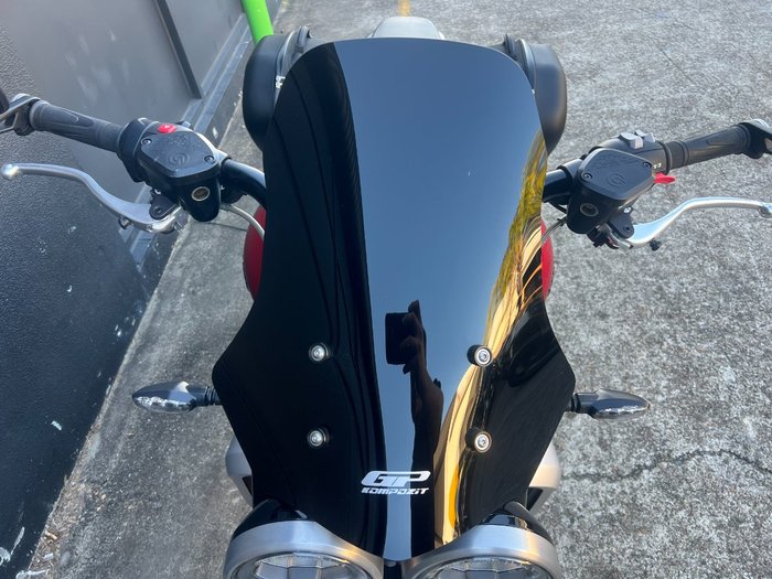 2023 Triumph ROCKET 3 R RED