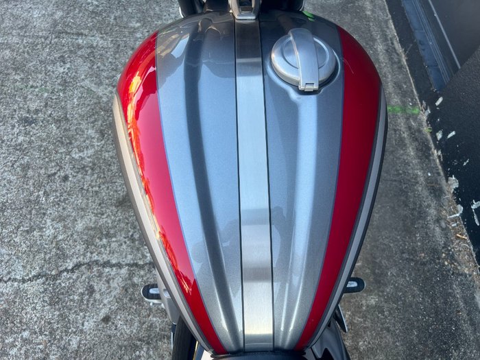 2023 Triumph ROCKET 3 R RED