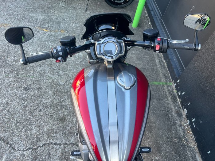 2023 Triumph ROCKET 3 R RED