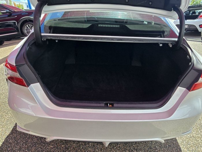 2019 Toyota Camry SX