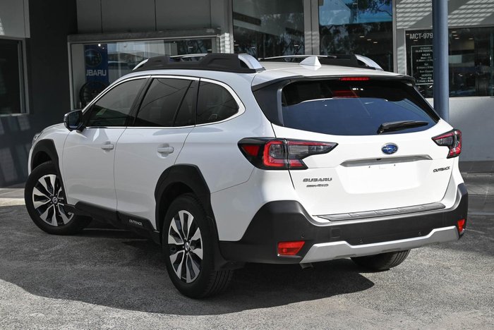 2025 Subaru Outback AWD Touring