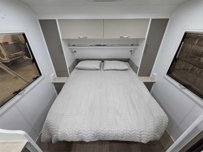 2016 New Age Caravans MANTA RAY
