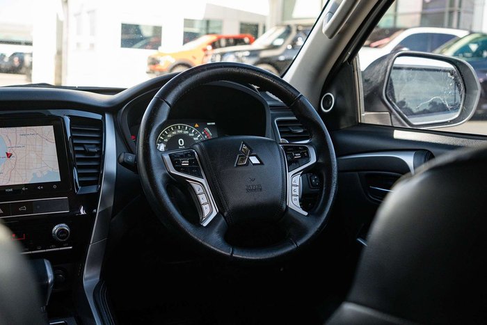 2020 Mitsubishi Pajero Sport