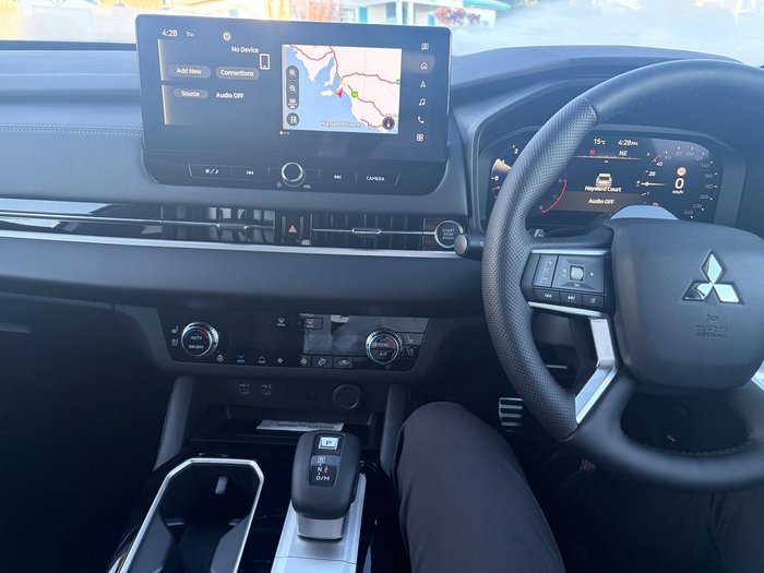 2025 Mitsubishi Outlander Exceed