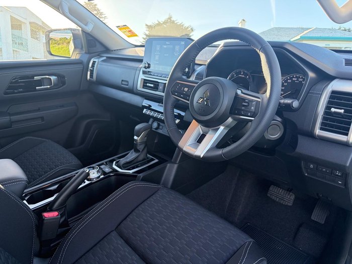2025 Mitsubishi Triton GLS