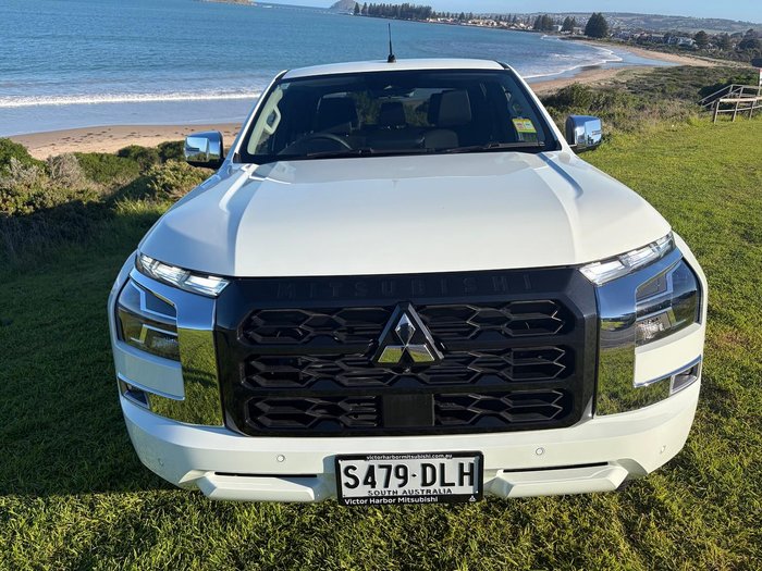 2025 Mitsubishi Triton GLS