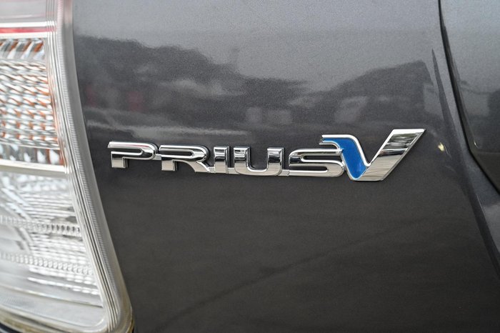 2017 Toyota Prius V ZVW40R Graphite