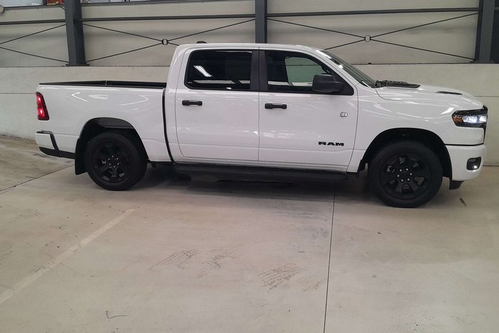 2026 RAM 1500 Express Black Edition Hurricane SO