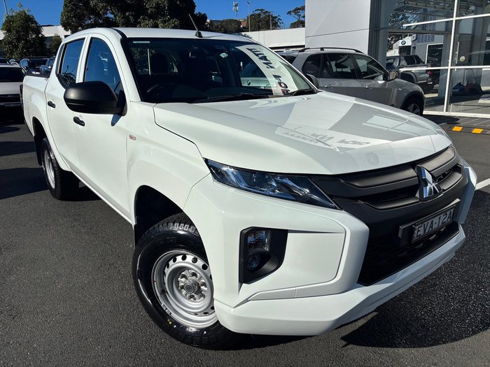2022 Mitsubishi Triton