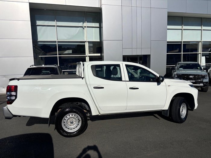 2022 Mitsubishi Triton