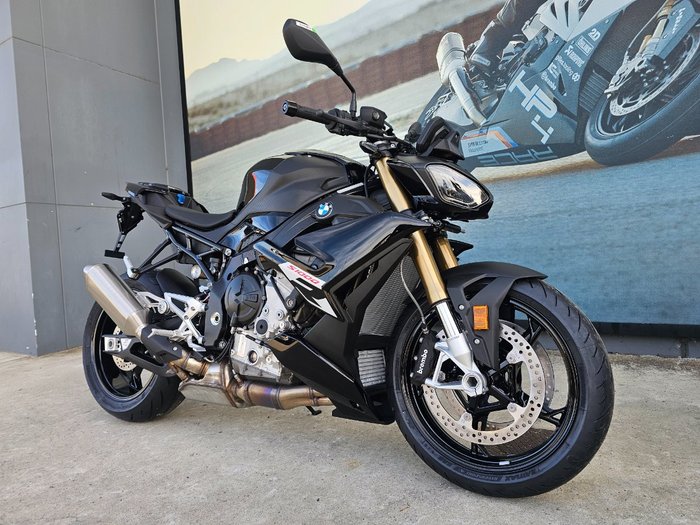 2026 BMW Motorrad S 1000 R SPORT BLACK STORM METALLIC