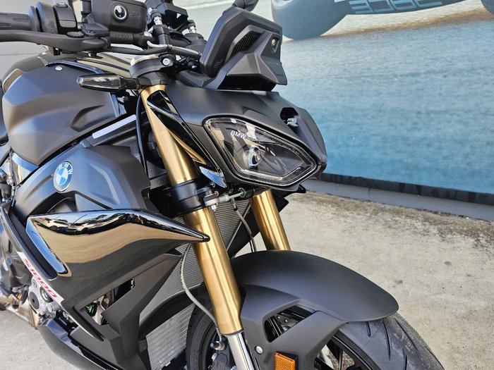 2026 BMW Motorrad S 1000 R SPORT BLACK STORM METALLIC