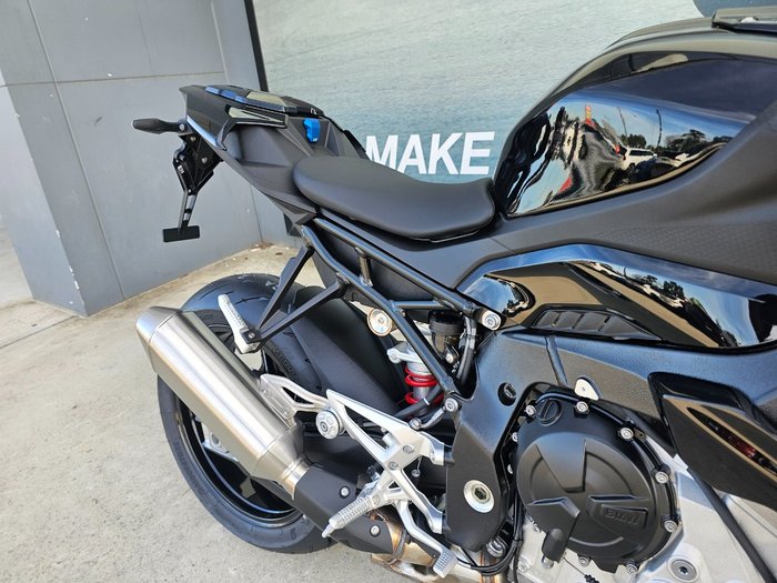 2026 BMW Motorrad S 1000 R SPORT BLACK STORM METALLIC