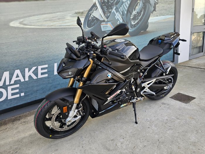 2026 BMW Motorrad S 1000 R SPORT BLACK STORM METALLIC