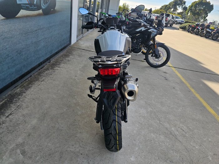 2026 BMW Motorrad F 800 GS LIGHT WHITE