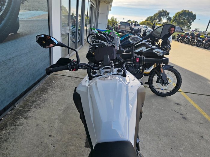 2026 BMW Motorrad F 800 GS LIGHT WHITE