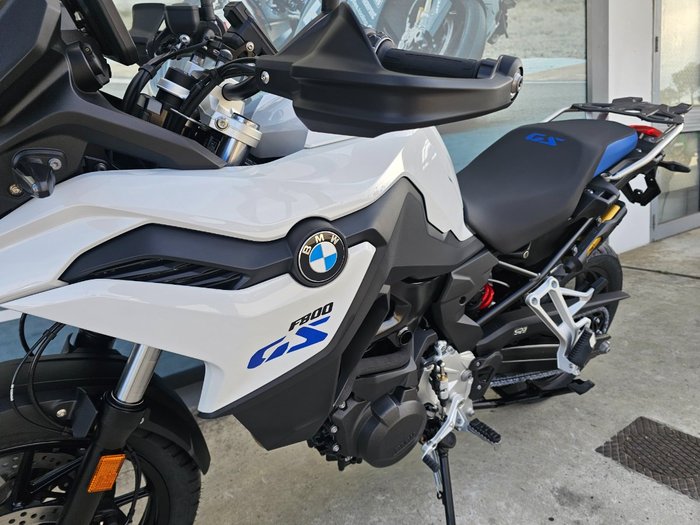 2026 BMW Motorrad F 800 GS LIGHT WHITE