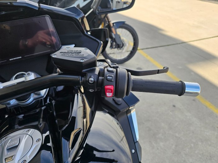 2025 BMW Motorrad K 1600 B GRAND AMERICA Black