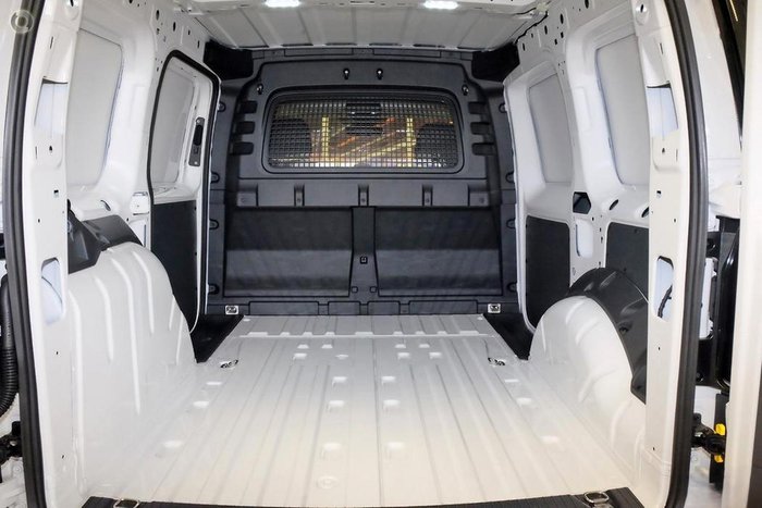 2025 Volkswagen Caddy TDI320