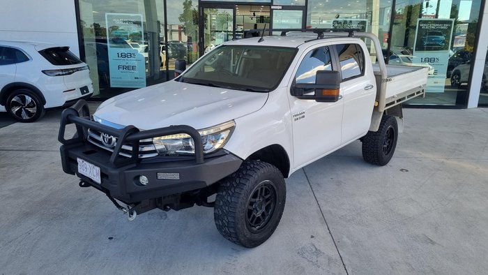 2016 Toyota Hilux SR5
