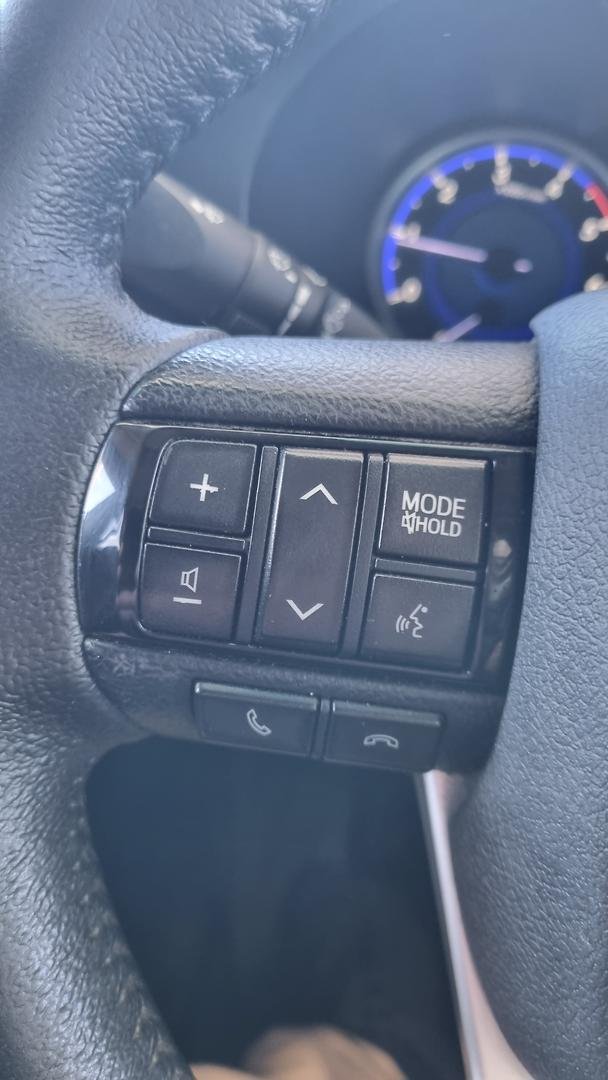 2016 Toyota Hilux SR5