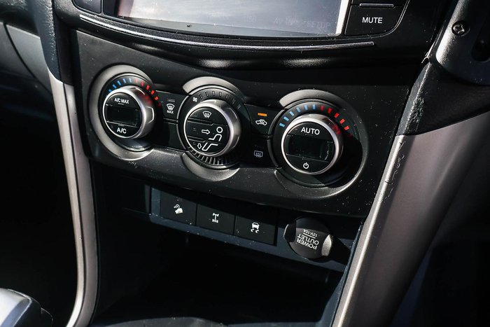 2015 Mazda BT-50 XTR
