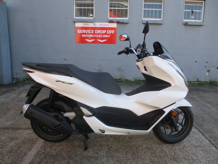 2023 Honda 2023 HONDA 125CC WW125 PCX125 WHITE