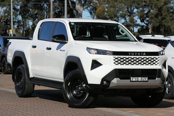 2025 Toyota Hilux
