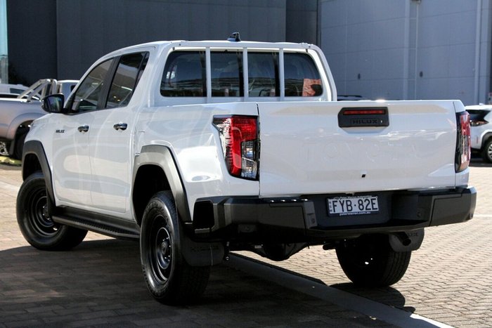 2025 Toyota Hilux SR 48V