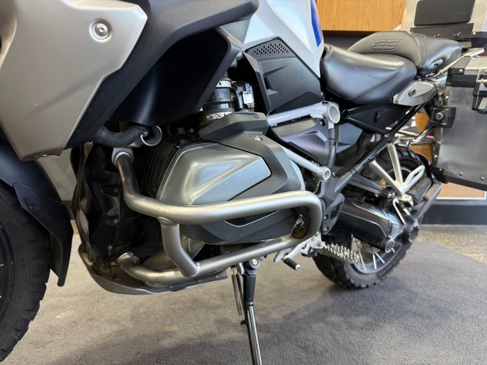 2022 BMW Motorrad R 1250 GS RALLYE WHITE/RED/BLUE