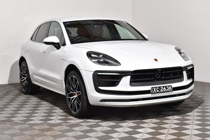 2022 Porsche Macan