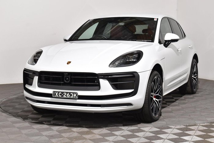 2022 Porsche Macan S