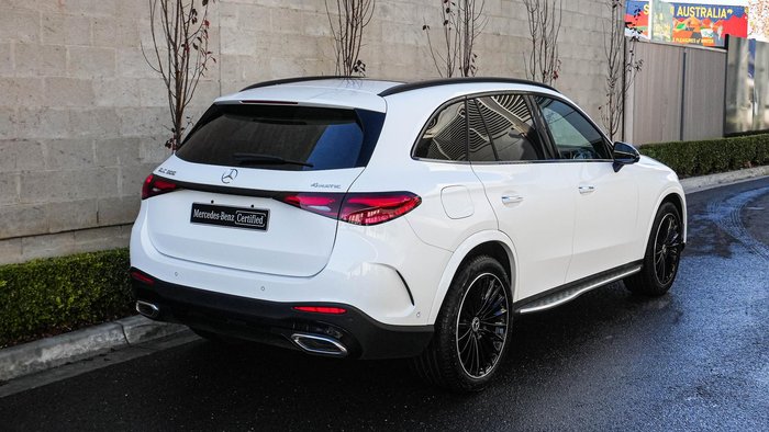 2025 Mercedes-Benz GLC-Class