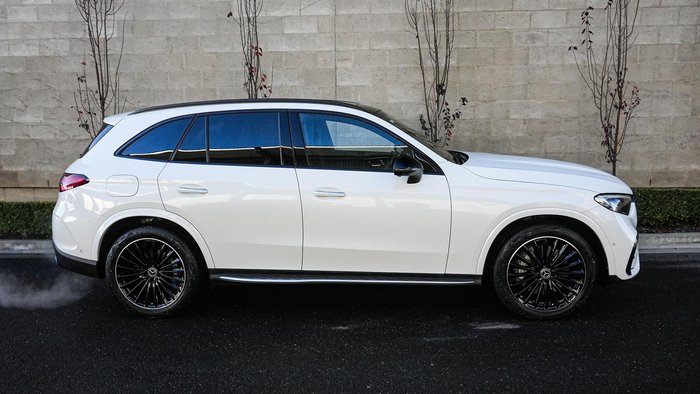 2025 Mercedes-Benz GLC-Class