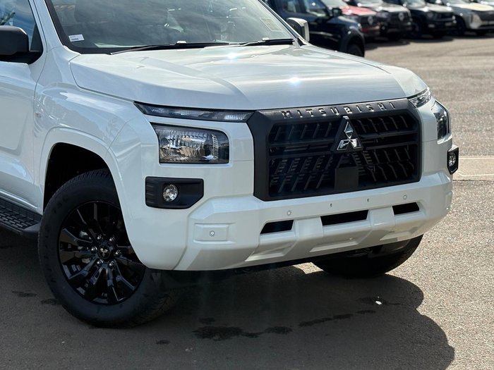 2026 Mitsubishi Triton GLX-R